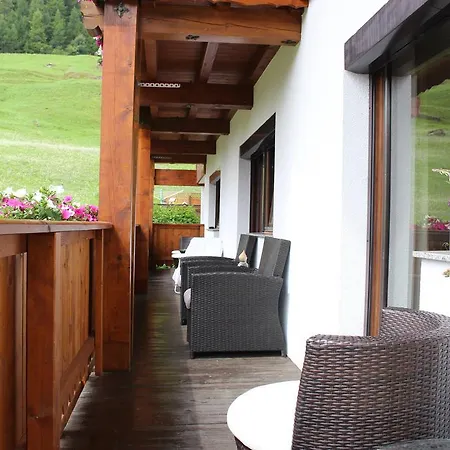 豪斯维森布里克酒店